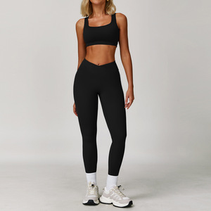 2025 yeni kadın Hollow sütyen spor giyim spor Fitness egzersiz Yoga kırpma üst V kesim alevlendi geniş bacak pantolon 7 parça Yoga setleri - Product Image 5
