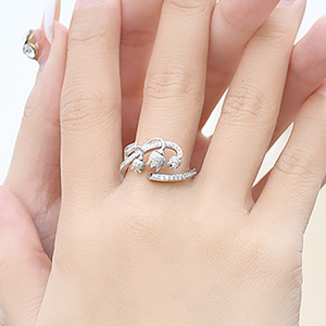 Bague ouverte en forme de bourgeon de rose pour femme, élégante, réglable, design floral, bijoux de mode pour les fêtes et le quotidien, cadeau - Product Image 4