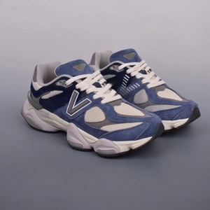 Chaussures de marche/course classiques de haute qualité 9060 pour hommes, avec amorti épais et robuste, respirantes et confortables, en daim, pour l'extérieur - Product Image 1