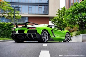 ชุดแต่งคาร์บอนไฟเบอร์แห้ง CMST Design สำหรับอัพเกรด Aventador LP700 พร้อมฝากระโปรงหน้า สเกิร์ตข้าง ดิฟฟิวเซอร์ Aventador L - Product Image 5