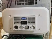 Climatisation Alimentée par Batterie 12V/24V Tension Climatisation de Camion de Stationnement EA-28R