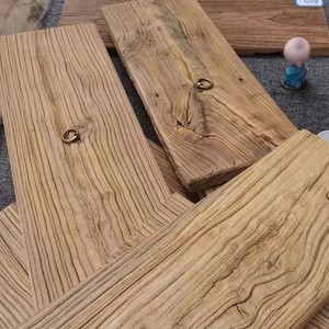 Tablas de madera maciza rayadas y desgastadas para paneles de pared de uso doméstico - Product Image 1