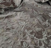 Tissu en velours brodé de fleurs de luxe, dentelle multicolore, textile en velours à fleurs vintage pour la confection de robes et de vêtements pour femmes