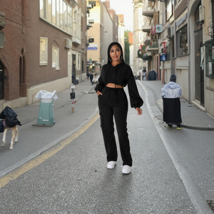 <span class=keywords><strong>Sweat</strong></span>-shirt de <span class=keywords><strong>sport</strong></span> pour <span class=keywords><strong>femme</strong></span> à <span class=keywords><strong>capuche</strong></span> en mélange de coton et de terylène de haute qualité, personnalisé, brodé, couleur unie, veste courte pour l'hiver - Product Image 2