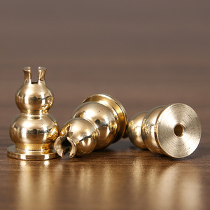Porte-encens en cuivre en forme de calebasse à neuf trous, petit, fait main, pour usage religieux - Product Image 3