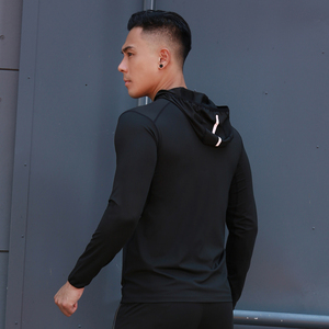 <span class=keywords><strong>Veste</strong></span> coupe-vent d'extérieur respirante légère à capuche avec logo personnalisé, protection anti-UV UPF50+, séchage rapide, 100% polyester - Product Image 3