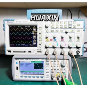 Osciloscopio de Almacenamiento Digital Tektronix TPS 2024 de 4 Canales en Buen Estado de Segunda Mano - Product Image 3