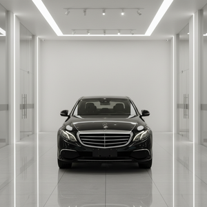 Mercedes-Benz Classe <span class=keywords><strong>E</strong></span> 2016 <span class=keywords><strong>E</strong></span> 300 L Turbo Usata, Interni in Pelle Scura, 2.0T 245 CV, Cambio Automatico, Benzina, Guida a Sinistra, 103635 Miglia, Pneumatici R18 - Product Image 1