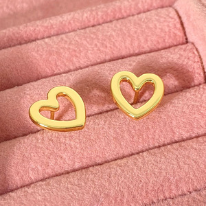 ต่างหูแบบติดหูรูปหัวใจเล็กน่ารัก ชุบทอง 18k ดีไซน์ทันสมัย คอลเลคชั่นใหม่ปี 2026 สำหรับผู้หญิง - Product Image 4