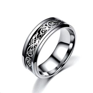 Anello con Drago da <span class=keywords><strong>Uomo</strong></span> in Acciaio Inossidabile Stile Europeo e Americano di Tendenza Placcato Nero Idea <span class=keywords><strong>Regalo</strong></span> Gioielli Personalizzati per Matrimonio Fidanzamento Festa - Product Image 3