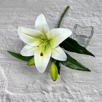 Großhandel 2-Köpfige Künstliche Lilien-Blumen für Hochzeit, Geburtstag, Dekoration, Bouquet, Tischblumen