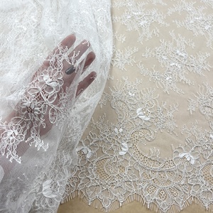 AFFINITYブライダルレースフレンチまつげシャンティリーレース生地ウェディングドレスパーティー用衣服コルセット - Product Image 3