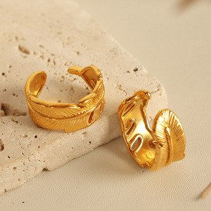 Adjustable <b>Gold</b> Tone Feather <b>Ring</b> Women's Fashion Jewelry Daily Wear Geometric Design Index Finger <b>Ring</b> <b>Set</b> - Product Image 3