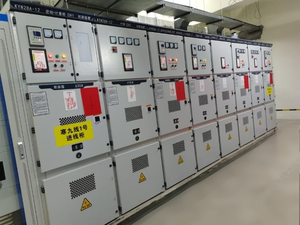 Production sur mesure d'armoires de distribution haute tension et d'armoires de commutation pour les petits projets de centrales électriques