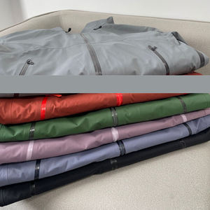 <span class=keywords><strong>Veste</strong></span> de pluie respirante légère à <span class=keywords><strong>3</strong></span> <span class=keywords><strong>couches</strong></span> avec logo personnalisé pour hommes et femmes, fermeture éclair, coque rigide imperméable pour une utilisation en extérieur - Product Image 6