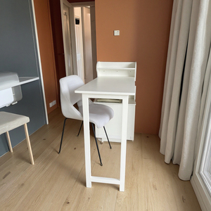 Bureau pliable mural moderne, design flottant avec pieds de soutien <span class=keywords><strong>pour</strong></span> salle à manger, cuisine ou buanderie, petite <span class=keywords><strong>table</strong></span> de bureau - Product Image 1