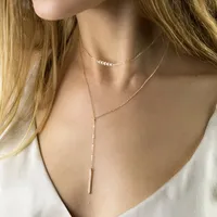 Collier élégant et minimaliste EManco en acier inoxydable couleur or avec pendentif barre et gemme grise pour femme, idéal au quotidien et pour les soirées