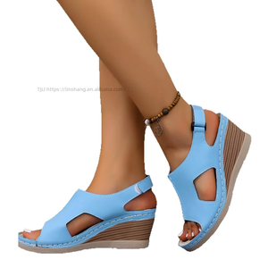 Sandalias de cuña hueca grandes para mujer, nuevas sandalias romanas de plataforma con suela gruesa para verano, venta al por mayor - Product Image 5