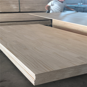 Bois de <span class=keywords><strong>pin</strong></span> de qualité Aa, bois polyvalent, bois de <span class=keywords><strong>pin</strong></span> <span class=keywords><strong>massif</strong></span> importé, panneau de bois <span class=keywords><strong>massif</strong></span> en <span class=keywords><strong>pin</strong></span> - Product Image 2