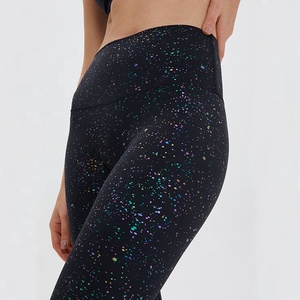 Leggings <span class=keywords><strong>neri</strong></span> <span class=keywords><strong>lucidi</strong></span> a buon mercato Leggings per ragazze all'ingrosso Leggings per Yoga da donna - Product Image 2