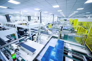 Panneau solaire monocristallin MWT BIPV 600W, efficacité 21,2%, garantie 25 ans, CE ISO, tout noir, double vitrage pour photovoltaïque - Product Image 4