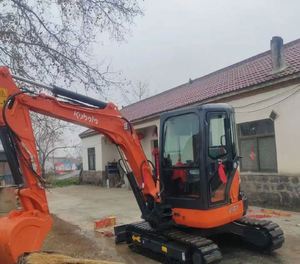 Excavadora Mini de Orugas Usada Kubota U27 con Certificación CE, 2.7 Toneladas, Motor Koop y Accesorio de Barrena de Alta Eficiencia - Product Image 4