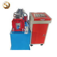 Machine de formage à froid de haute qualité pour montants et rails L25-30