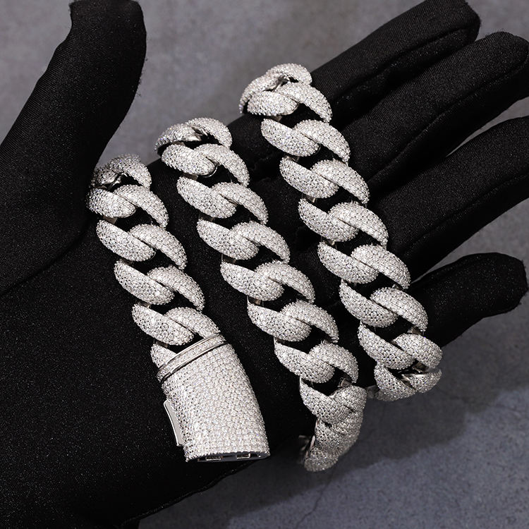 Argent de 18 mm de large