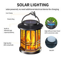 Petite torche solaire d'extérieur LED IP65 à effet flamme, piles AAA incluses, matériau ABS, contrôle par capteur, lustre suspendu