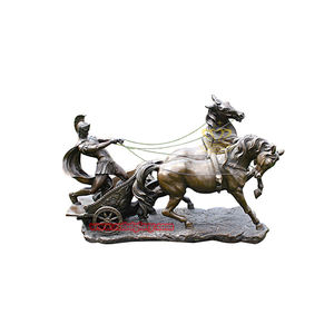 Sculpture <span class=keywords><strong>de</strong></span> <span class=keywords><strong>course</strong></span> <span class=keywords><strong>de</strong></span> <span class=keywords><strong>chevaux</strong></span> en bronze dans l'artisanat en métal Thème <span class=keywords><strong>de</strong></span> la mode sportive animale pour les décorations <span class=keywords><strong>de</strong></span> Noël Technique Casting - Product Image 3