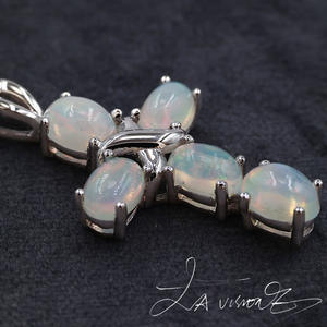 Colgante Vintage Unisex de la Serie Counterattack con Incrustaciones de Aleación, Cristal y Diamantes de Imitación - Product Image 2