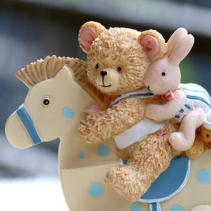 Bebé <span class=keywords><strong>Luna</strong></span> <span class=keywords><strong>Llena</strong></span> regalo niño cumpleaños regalo oso balancín caballo conejo troyano caja de música personalizada caja de música canción - Product Image 3