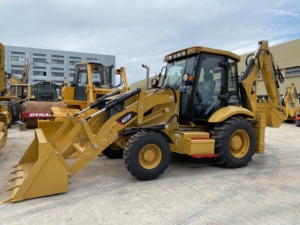 รถตักล้อยาง CAT 420F รุ่นใหม่ อุปกรณ์อเนกประสงค์ที่แข็งแกร่งสำหรับงานก่อสร้าง งานเทศบาล และงานวิศวกรรมถนน - Product Image 3