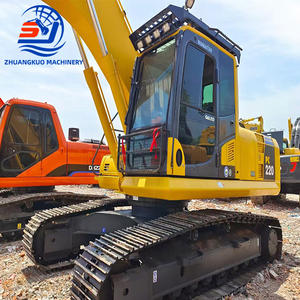 Pelleteuse de 22 tonnes d'occasion bon marché KOMATSU du Japon PC220-8 Komatsu PC220 Disjoncteur de terrassement Excavateur d'occasion Machine d'excavation - Product Image 2