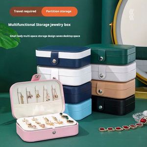 Boîte de rangement portable grande capacité à double couche pour colliers, cadeaux originaux, boîte à bijoux en stock - Product Image 2