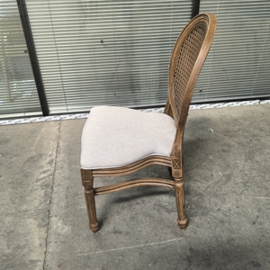 Offres Spéciales Prix bon marché pp plastique Louis chaise Grain de bois couleur Louis chaise chaises de fête - Product Image 3