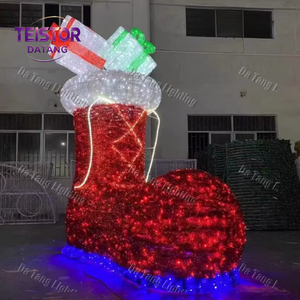 Lumière géante LED en forme de botte de Père Noël pour centre commercial, parc, place publique et décoration de Noël extérieure commerciale - Product Image 4