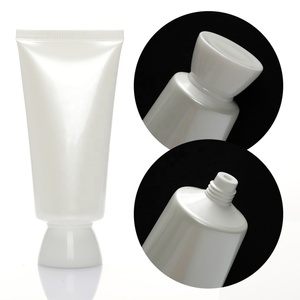 Tubo cosmético de lujo personalizado de color blanco para el cuidado de la piel con tapa en forma de hongo, envase redondo de plástico exprimible para limpiador facial - Product Image 1