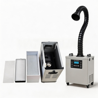 Extracteur de fumées de soudure à haute efficacité avec filtration en 4 étapes et purification à 99,97 % pour atelier de fabrication électronique de circuits imprimés