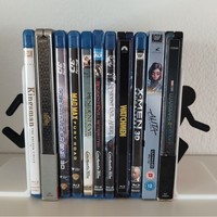 Grand porte-livres en plastique au design moderne pour l'organisation du bureau des enfants et le support d'étagère de salon