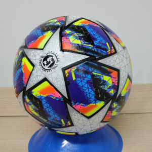 Ballon de football de haute qualité taille 5 en cuir PU, cousu à la machine, thermocollé, pour l'entraînement des adultes et les jeux en extérieur - Product Image 1