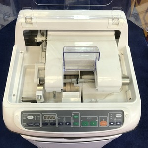 เครื่องเจียรเลนส์เซี่ยงไฮ้ จิงเหลียน รุ่น SJM-2004B อุปกรณ์ขัดกระจกแบบปิดสนิทสำหรับเลนส์แว่นตา - Product Image 2