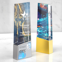 Anniversaire créatif trophée en cristal base en métal cadeaux d'entreprise personnalisés souvenir client conférence de presse prix vierge en gros