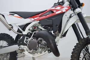 OFFRE AUTHENTIQUE Moto <span class=keywords><strong>Enduro</strong></span> tout-terrain <span class=keywords><strong>2</strong></span> <span class=keywords><strong>temps</strong></span> Hus Qvar Na WR <span class=keywords><strong>125</strong></span> neuve - Product Image 4