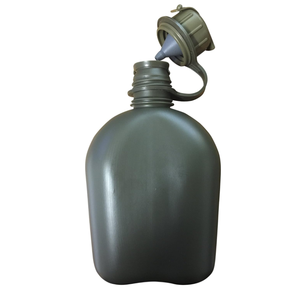 Botella de Agua Deportiva Portátil DF405, Color Verde Oliva, de Plástico OD, con Tapa M1 y Correa Antipérdida - Product Image 1