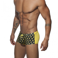 Shorts de bain pour hommes Honara, fabriqués en usine OEM, sexy, taille basse, élastiques, séchage rapide, extensibles dans quatre sens, polyester/nylon