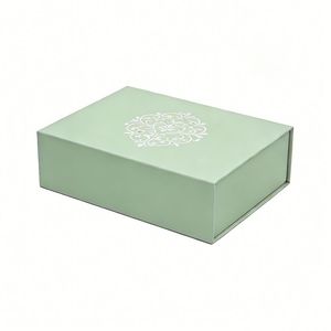 Caja de Papel Rígido con Logotipo Personalizado Impreso en Relieve, Embalaje para Ropa y Zapatos, Imán, Reciclable, Plegable, Cartón, Cajas de Regalo Blancas y Negras - Product Image 2