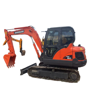 Miniexcavadora hidráulica usada Doosan DX60 de 6 toneladas, excavadora pequeña original de Corea para jardín, granja y construcción. - Product Image 1
