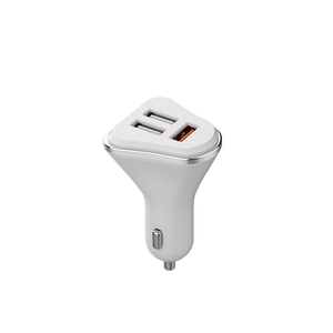 Cargador de coche <span class=keywords><strong>USB</strong></span> de 5V 3.1A para teléfono Adaptador <span class=keywords><strong>USB</strong></span> de 3 puertos Enchufe de encendedor de cigarrillos Cargador rápido Ventas al por mayor OEM ODM Fábrica - Product Image 4