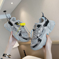 2024 nouvelles chaussures Torre blanches pour Couples hommes H01 Style coréen INS tendance baskets décontractées à lacets pour l'automne populaire pour les étudiants